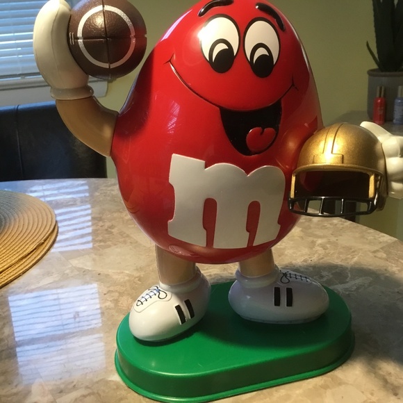 Vintage M&M Sport Candy Dispenser Limited Edition Football - Picture 11 of 16